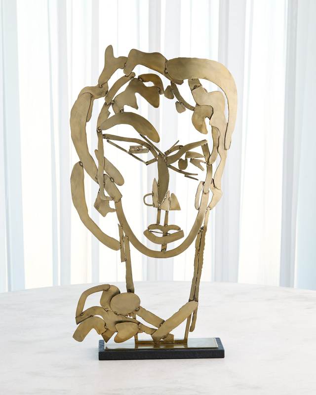 Hero Sculpture